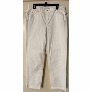 Karl Lagerfeld women’s  Straight White Jeans. Size 16